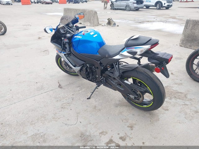 44987116 :رقم المزاد ، JS1GR7MA9N7101112 vin ، 2022 Suzuki Gsx-r750 مزاد بيع