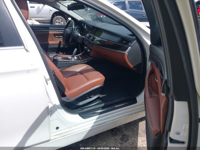Продаж на аукціоні авто 2011 Bmw 528i, vin: WBAFR1C50BDS36248, номер лоту: 44987119