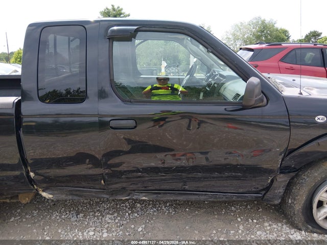 44987127 :رقم المزاد ، 1N6DD26T24C478571 vin ، 2004 Nissan Frontier Xe مزاد بيع
