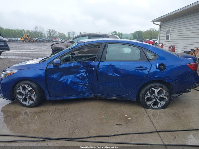Продажа на аукционе авто 2019 Kia Forte Lxs, vin: 3KPF24AD3KE076609, номер лота: 44987151