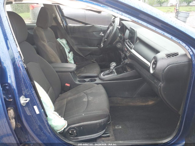 Продажа на аукционе авто 2019 Kia Forte Lxs, vin: 3KPF24AD3KE076609, номер лота: 44987151