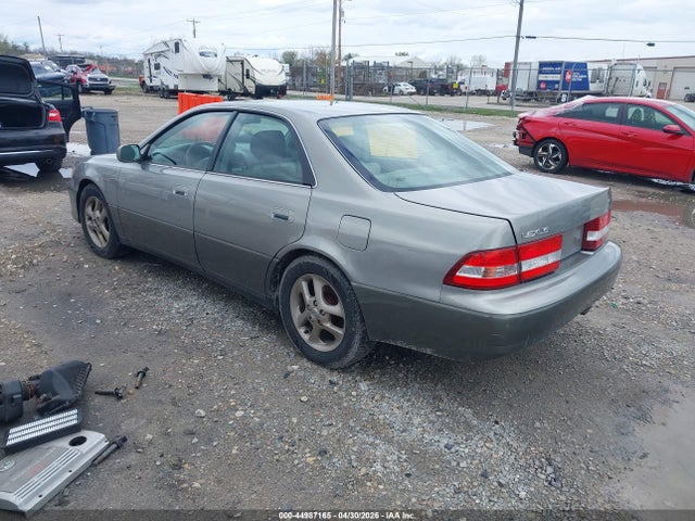2001 Lexus Es 300 მანქანა იყიდება აუქციონზე, vin: JT8BF28G610307208, აუქციონის ნომერი: 44987165