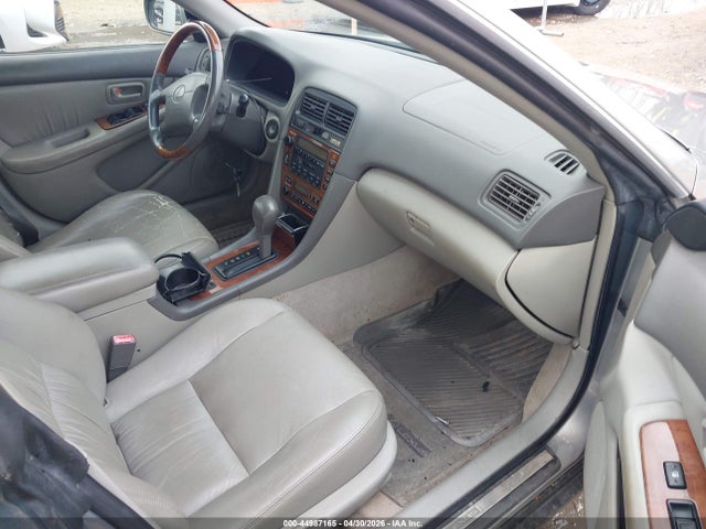 2001 Lexus Es 300 მანქანა იყიდება აუქციონზე, vin: JT8BF28G610307208, აუქციონის ნომერი: 44987165