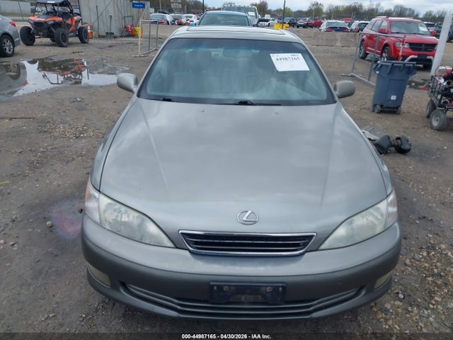 2001 Lexus Es 300 მანქანა იყიდება აუქციონზე, vin: JT8BF28G610307208, აუქციონის ნომერი: 44987165