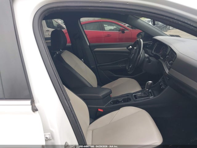 Продаж на аукціоні авто 2019 Volkswagen Jetta 1.4t R-line/1.4t S/1.4t Se, vin: 3VWC57BU9KM083593, номер лоту: 44987166