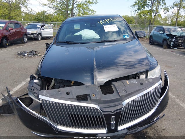Продажа на аукционе авто 2013 Lincoln Mkt Livery, vin: 2LMHJ5NK1DBL56856, номер лота: 44987221