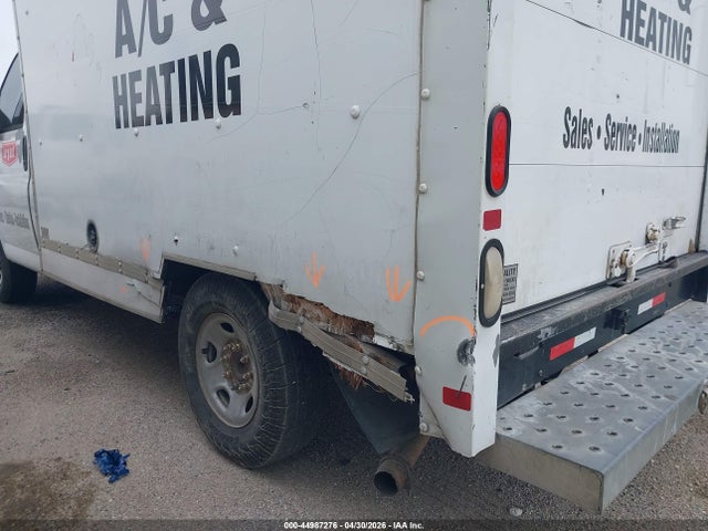 44987276 :رقم المزاد ، 1GDGG31C391900138 vin ، 2009 Gmc Savana Cutaway Work Van مزاد بيع