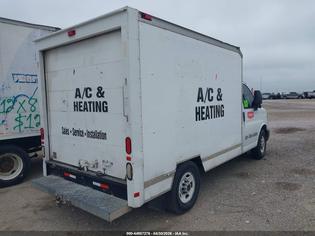 44987276 :رقم المزاد ، 1GDGG31C391900138 vin ، 2009 Gmc Savana Cutaway Work Van مزاد بيع