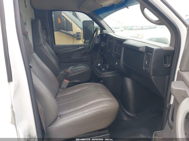 44987276 :رقم المزاد ، 1GDGG31C391900138 vin ، 2009 Gmc Savana Cutaway Work Van مزاد بيع