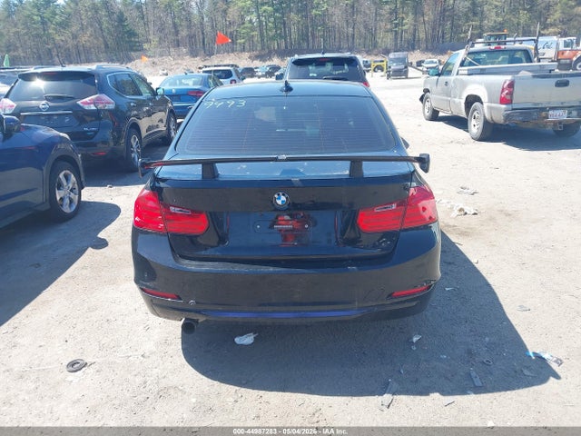 44987283 :رقم المزاد ، WBA3C3G53FNT52697 vin ، 2015 Bmw 320i Xdrive مزاد بيع