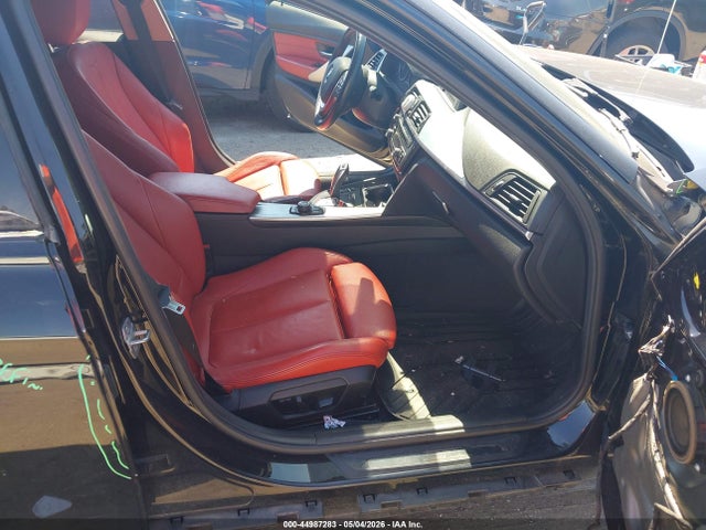 44987283 :رقم المزاد ، WBA3C3G53FNT52697 vin ، 2015 Bmw 320i Xdrive مزاد بيع