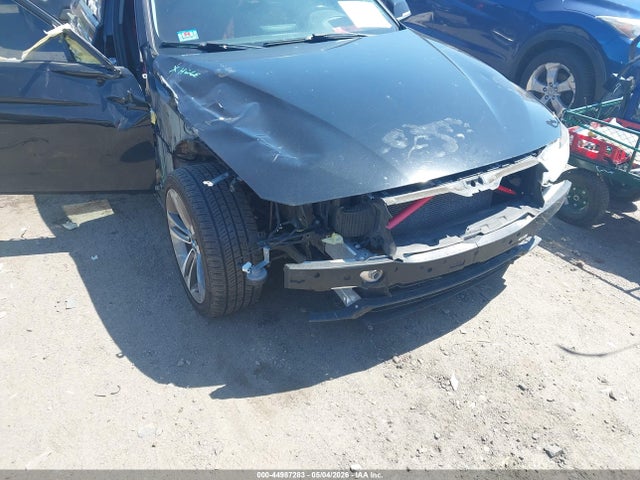 44987283 :رقم المزاد ، WBA3C3G53FNT52697 vin ، 2015 Bmw 320i Xdrive مزاد بيع