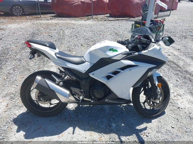 44987315 :رقم المزاد ، JKAEX8B17FDA21318 vin ، 2015 Kawasaki Ex300 B مزاد بيع