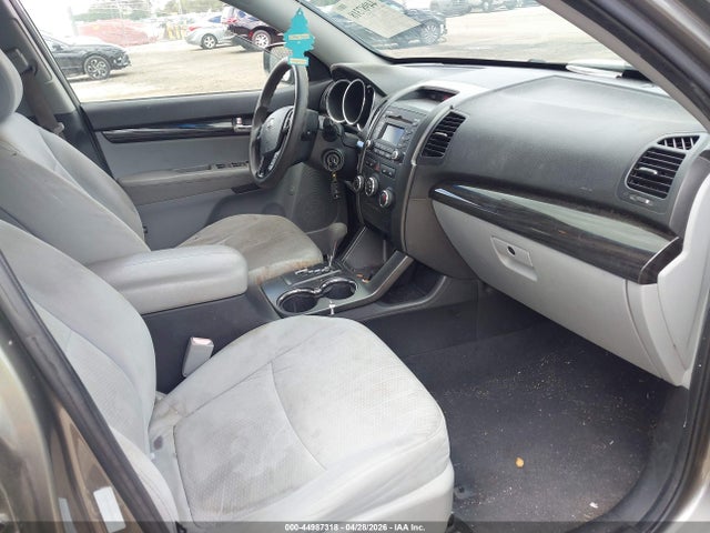 44987318 :رقم المزاد ، 5XYKT4A25DG403902 vin ، 2013 Kia Sorento Lx V6 مزاد بيع