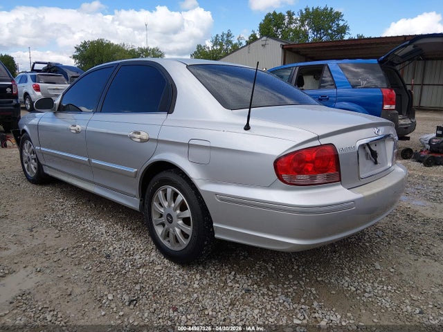 2005 Hyundai Sonata Gls/lx მანქანა იყიდება აუქციონზე, vin: KMHWF35H95A176809, აუქციონის ნომერი: 44987326