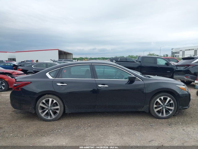 Продаж на аукціоні авто 2017 Nissan Altima 3.5 Sr, vin: 1N4BL3AP0HC270858, номер лоту: 44987341