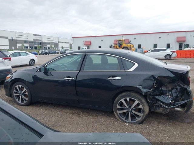 Продаж на аукціоні авто 2017 Nissan Altima 3.5 Sr, vin: 1N4BL3AP0HC270858, номер лоту: 44987341