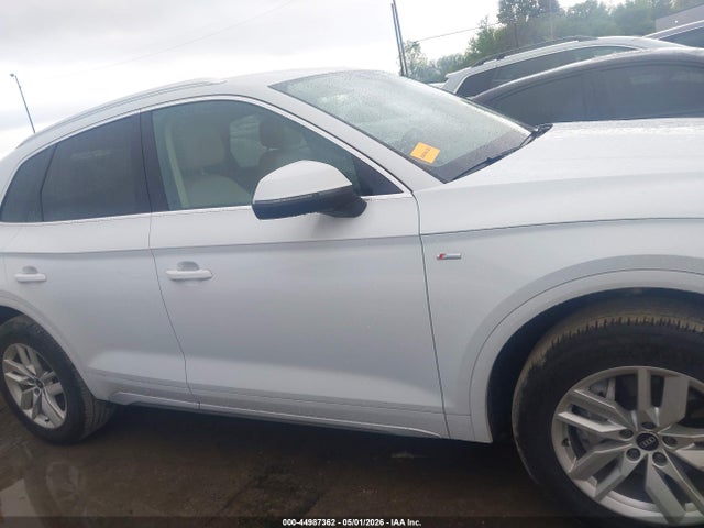 Aukcja sprzedaży 2022 Audi Q5 Premium 45 Tfsi S Line Quattro S Tronic, vin: WA1GAAFY3N2011546, numer aukcji: 44987362
