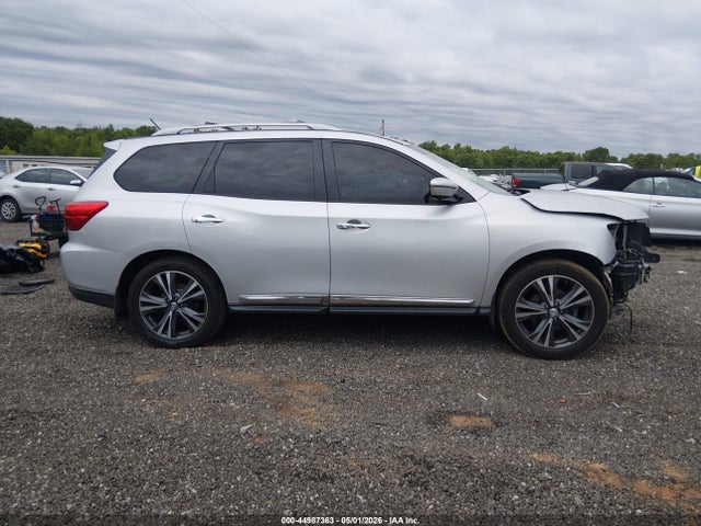 44987363 :رقم المزاد ، 5N1DR2MN7HC902692 vin ، 2017 Nissan Pathfinder Platinum مزاد بيع