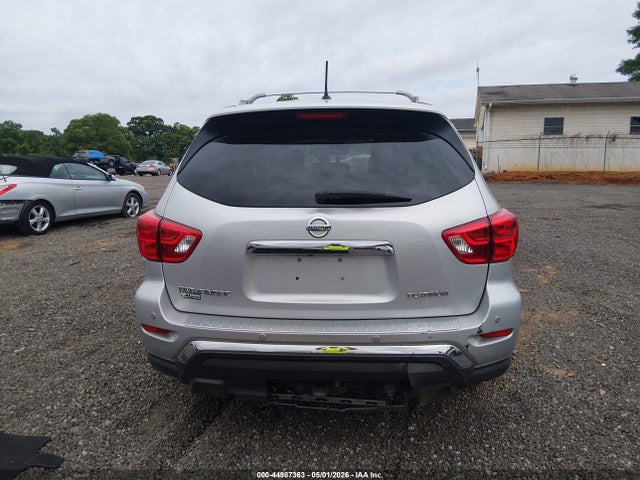 44987363 :رقم المزاد ، 5N1DR2MN7HC902692 vin ، 2017 Nissan Pathfinder Platinum مزاد بيع