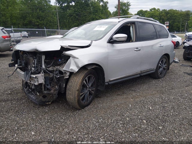 44987363 :رقم المزاد ، 5N1DR2MN7HC902692 vin ، 2017 Nissan Pathfinder Platinum مزاد بيع