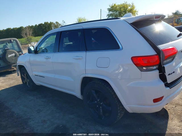 Продаж на аукціоні авто 2015 Jeep Grand Cherokee Altitude, vin: 1C4RJFAGXFC677275, номер лоту: 44987381