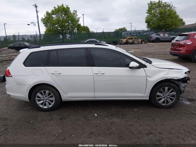Aukcja sprzedaży 2017 Volkswagen Golf Sportwagen Tsi S, vin: 3VWC17AU0HM501268, numer aukcji: 44987402
