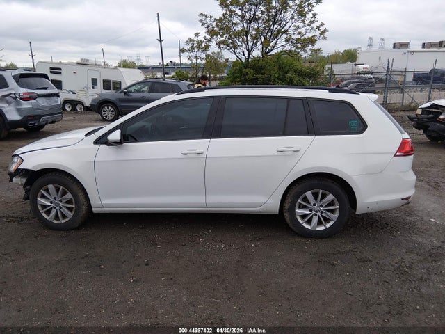 Aukcja sprzedaży 2017 Volkswagen Golf Sportwagen Tsi S, vin: 3VWC17AU0HM501268, numer aukcji: 44987402