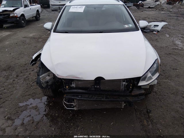 Aukcja sprzedaży 2017 Volkswagen Golf Sportwagen Tsi S, vin: 3VWC17AU0HM501268, numer aukcji: 44987402