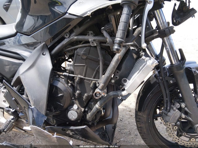 2017 Kawasaki Ex650 J მანქანა იყიდება აუქციონზე, vin: JKAEXEJ10HDA01415, აუქციონის ნომერი: 44987403