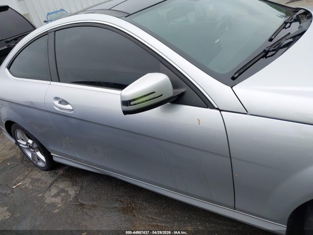 Продажа на аукционе авто 2012 Mercedes-benz C 250, vin: WDDGJ4HBXCF817069, номер лота: 44987437