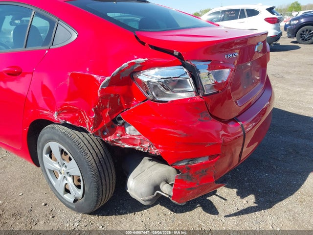 Продажа на аукционе авто 2018 Chevrolet Cruze Ls Auto, vin: 1G1BC5SM9J7184305, номер лота: 44987447