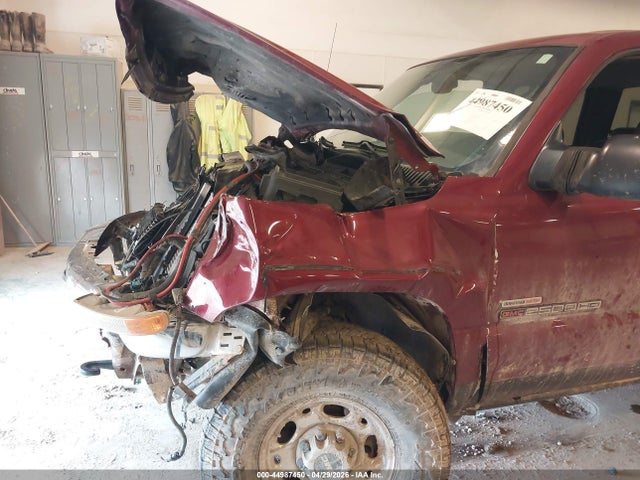 44987450 :رقم المزاد ، 1GTHK23275F972947 vin ، 2005 Gmc Sierra 2500hd Sle مزاد بيع