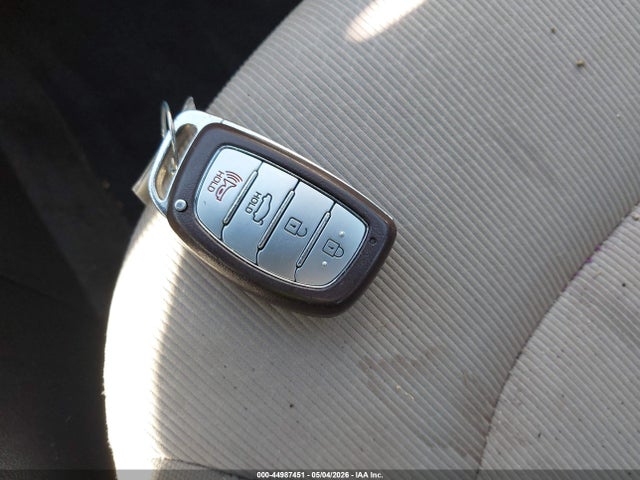 44987451 :رقم المزاد ، 5NPD84LF7JH253564 vin ، 2018 Hyundai Elantra Value Edition مزاد بيع
