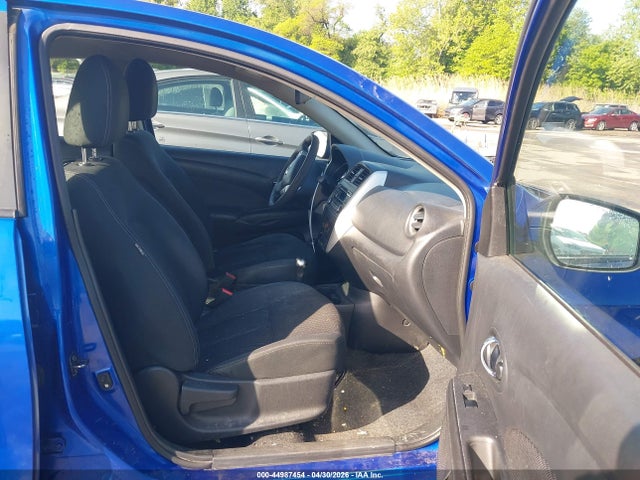 2016 Nissan Versa 1.6 S/1.6 S+/1.6 Sl/1.6 Sv მანქანა იყიდება აუქციონზე, vin: 3N1CN7AP6GL808663, აუქციონის ნომერი: 44987454