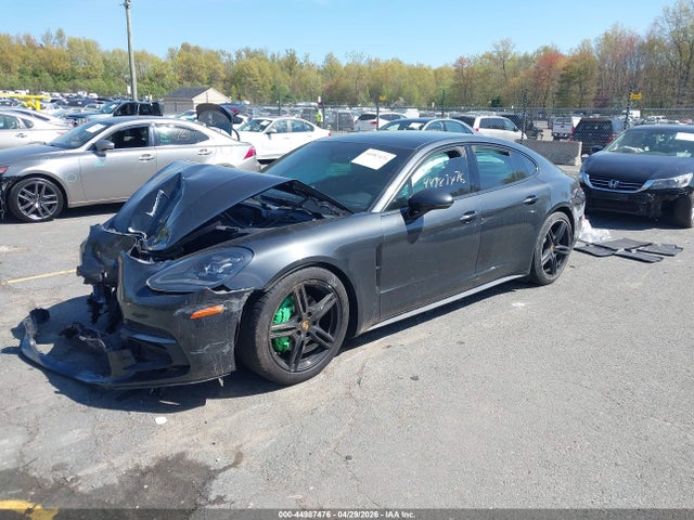 44987476 :رقم المزاد ، WP0AA2A71HL101079 vin ، 2017 Porsche Panamera 4 مزاد بيع