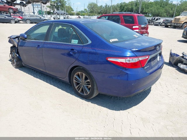 2015 Toyota Camry Se მანქანა იყიდება აუქციონზე, vin: 4T1BF1FK7FU907895, აუქციონის ნომერი: 44987481