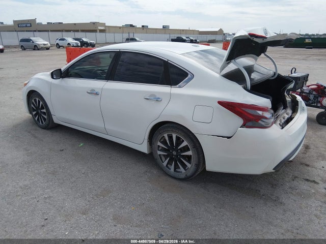 1N4AL3AP8JC144488 Nissan Altima 2.5 Sl