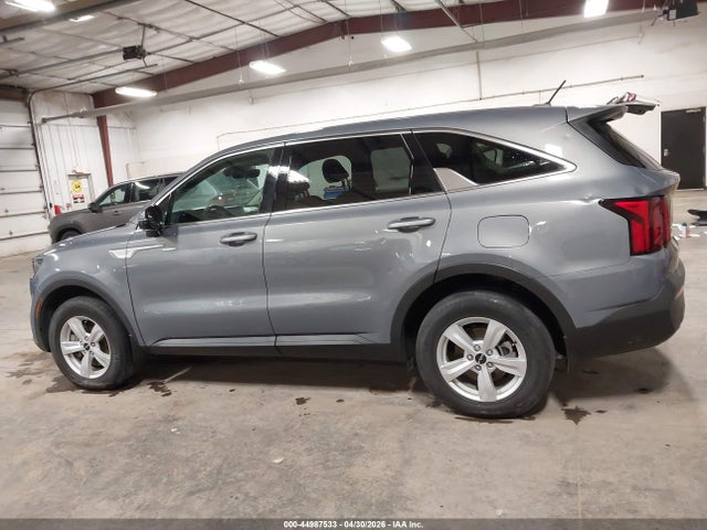 Продажа на аукционе авто 2022 Kia Sorento Lx, vin: 5XYRGDLC8NG117455, номер лота: 44987533