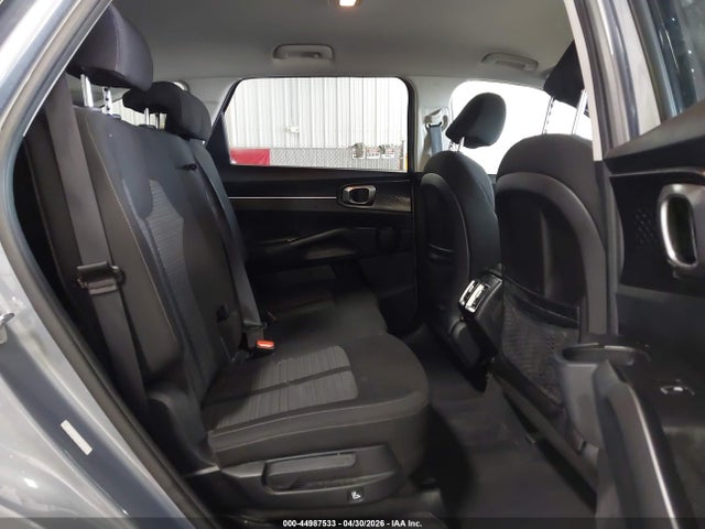 Продажа на аукционе авто 2022 Kia Sorento Lx, vin: 5XYRGDLC8NG117455, номер лота: 44987533