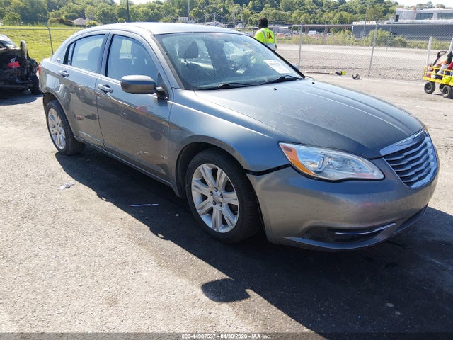 Продаж на аукціоні авто 2013 Chrysler 200 Lx, vin: 1C3CCBAB4DN671118, номер лоту: 44987537
