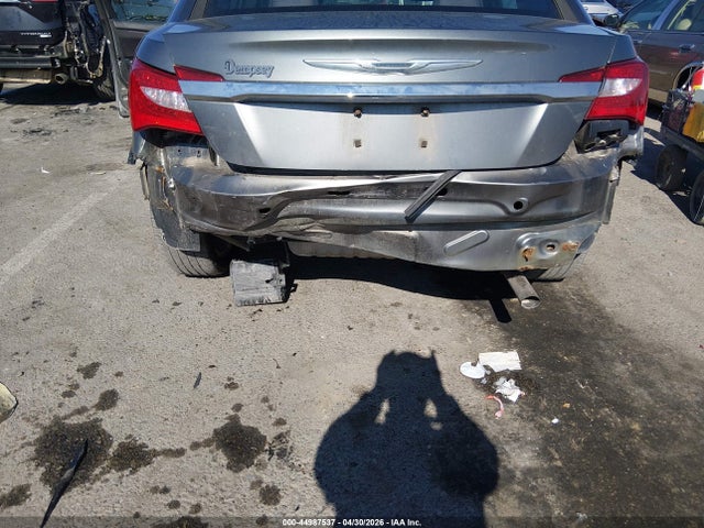 44987537 :رقم المزاد ، 1C3CCBAB4DN671118 vin ، 2013 Chrysler 200 Lx مزاد بيع