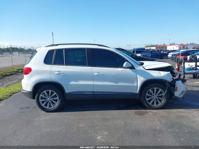 Продаж на аукціоні авто 2015 Volkswagen Tiguan Se, vin: WVGAV7AX0FW580913, номер лоту: 44987577