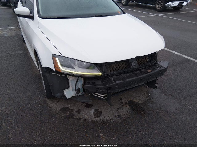 Продаж на аукціоні авто 2017 Volkswagen Jetta 1.4t S, vin: 3VW2B7AJ4HM415038, номер лоту: 44987597