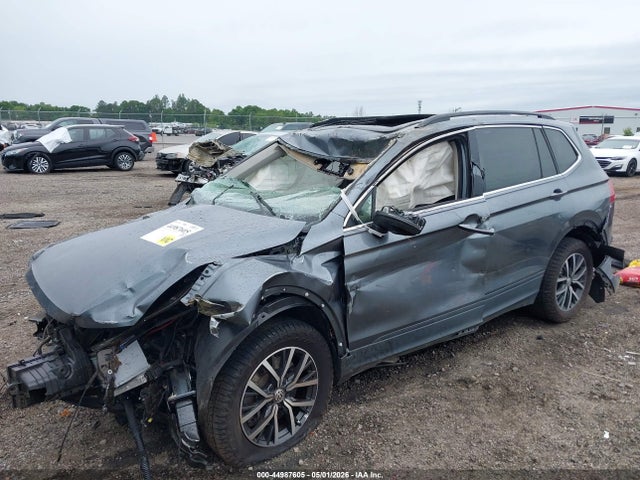Продажа на аукционе авто 2019 Volkswagen Tiguan 2.0t Se/2.0t Sel/2.0t Sel R-line/2.0t Sel R-line Black, vin: 3VV2B7AX6KM072605, номер лота: 44987605