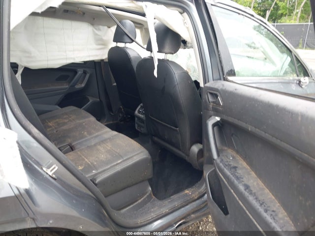 Продажа на аукционе авто 2019 Volkswagen Tiguan 2.0t Se/2.0t Sel/2.0t Sel R-line/2.0t Sel R-line Black, vin: 3VV2B7AX6KM072605, номер лота: 44987605