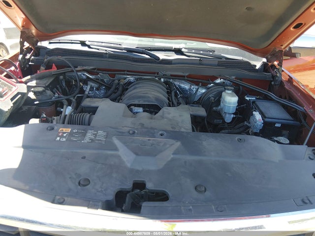44987609 :رقم المزاد ، 3GCUKREC8FG239433 vin ، 2015 Chevrolet Silverado 1500 2lt مزاد بيع