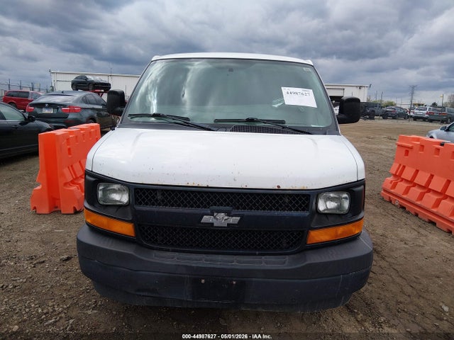 2017 Chevrolet Express 2500 Work Van მანქანა იყიდება აუქციონზე, vin: 1GCWGAFF2H1185892, აუქციონის ნომერი: 44987627
