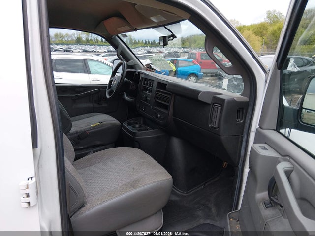 2017 Chevrolet Express 2500 Work Van მანქანა იყიდება აუქციონზე, vin: 1GCWGAFF2H1185892, აუქციონის ნომერი: 44987627