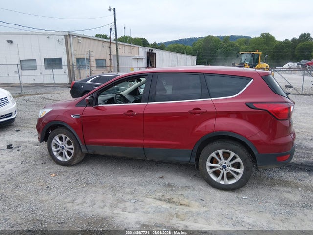 Продажа на аукционе авто 2019 Ford Escape Se, vin: 1FMCU0GD7KUA88014, номер лота: 44987721